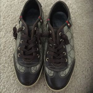 GUCCI SNEAKERS